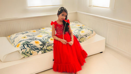 Which Color Suits for Diwali for Baby Girls