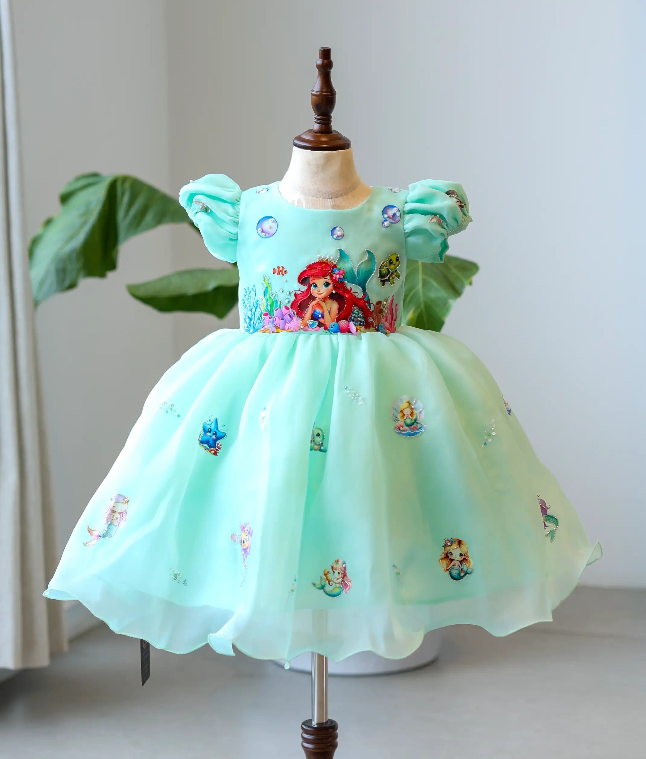 champagne showers dress Mini Team it with strappy Affordable Pajamas for Kids Casual Dresses – J. Size:US8.5 / UK7.5 / EU41