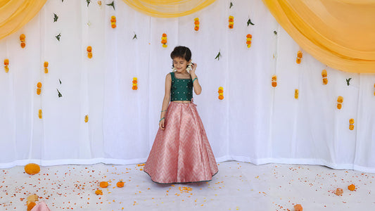  Festive Diwali Outfits for Your Little Princess