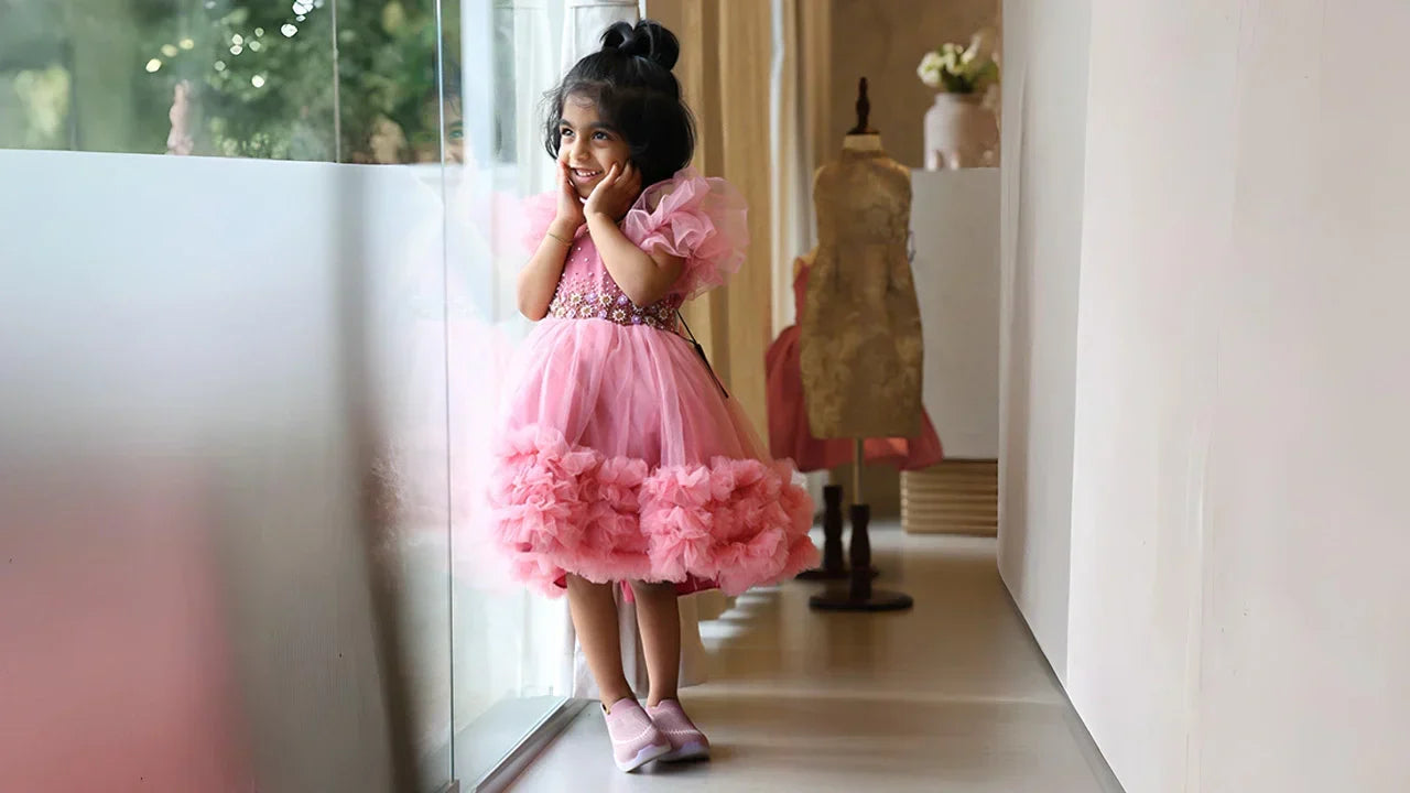 Which Dress Color Suits Different Skin Tones for Baby Girls?
