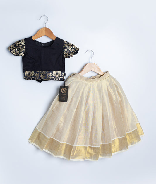 Classic Vishu Top with Full Skirt (7951)