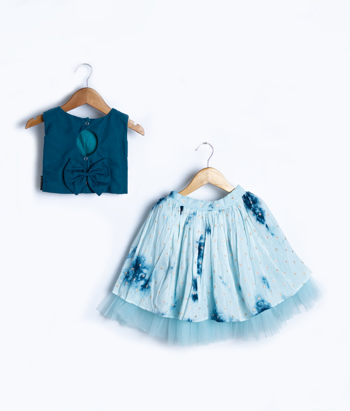 Two-piece baby girl dress set in blue with embroidered top and printed skirt