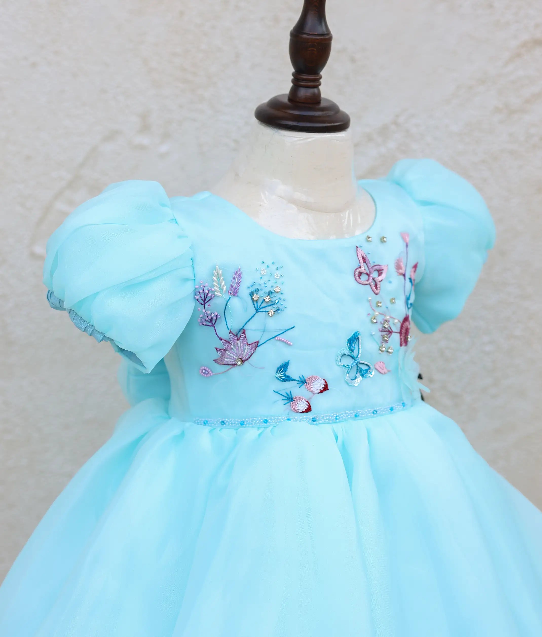 Sky Blue Plain Organza Theme Frock For Baby Girl | Nakshatra Kids 30 (7 to 8Yrs) Sky Blue Plain Organza Theme Frock For Baby Girl | Nakshatra Kids 30 (7 to 8Yrs)