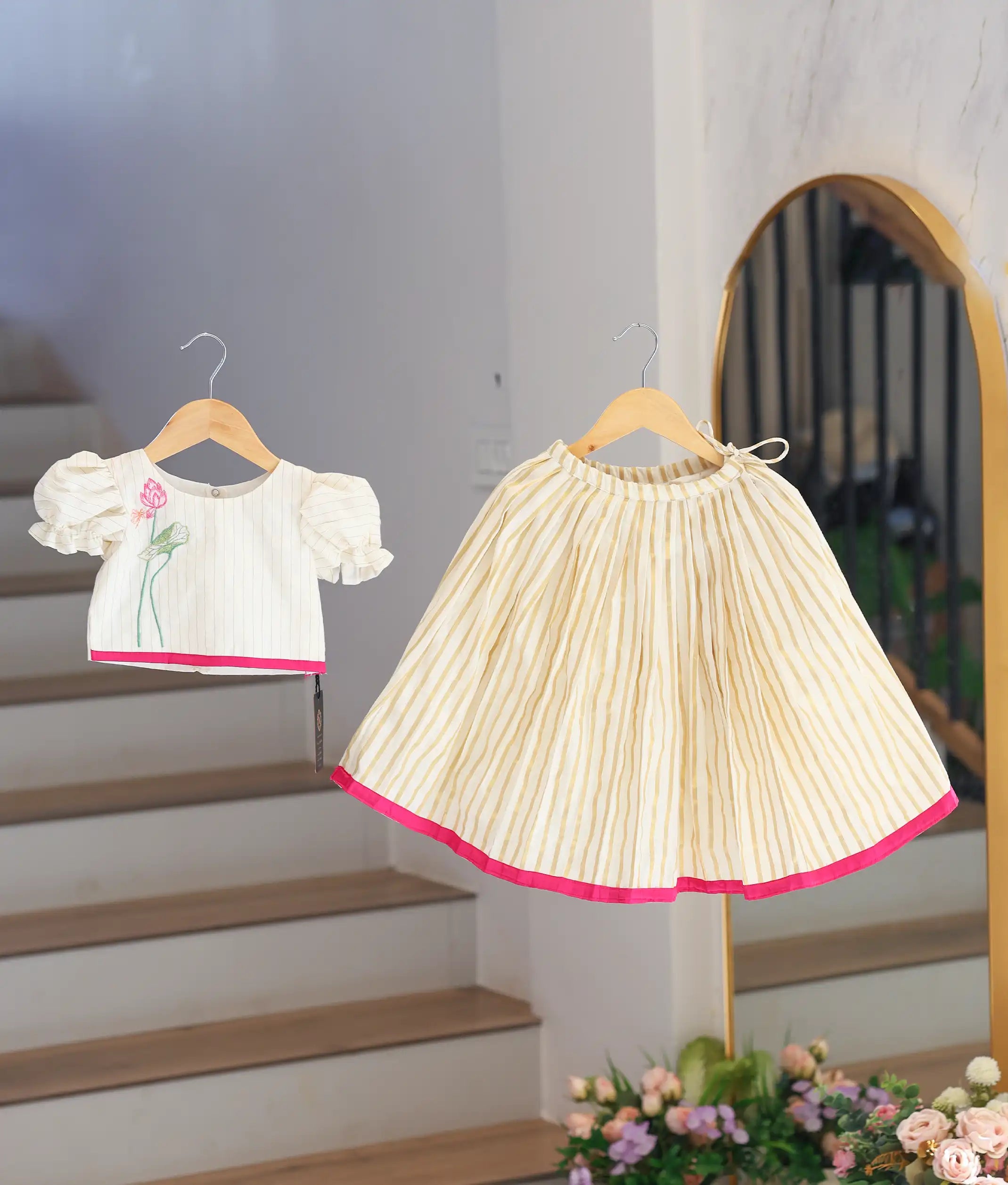 Off-White Cotton Embroidered Kasavu Skirt and Top for Baby Girl [6114]