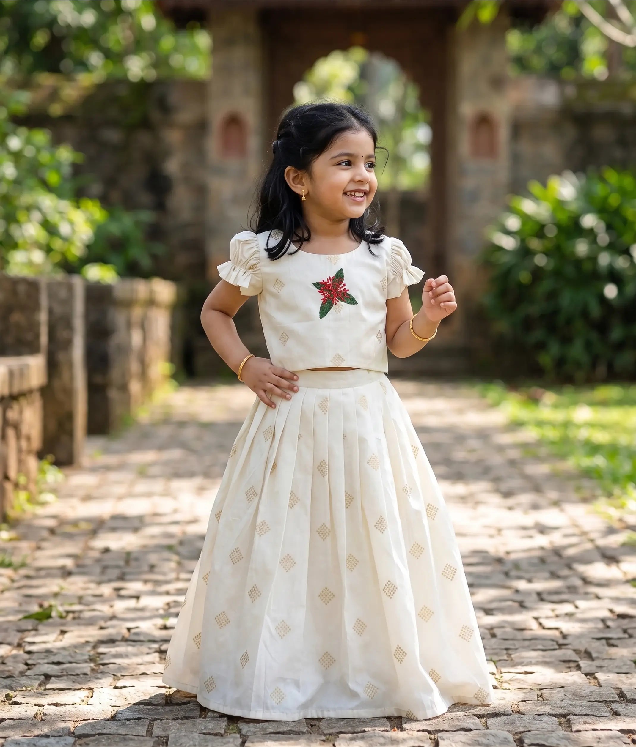 telugupalakkad celestial white dress kids Amazon.com: Chandrakala Lehanga Pattu Pavadai For Girls South Indian Cream,9-10 Years (KL117CRE10): Clothing, Shoes & Jewelry Shop Banarasi Pattu Pavadai For