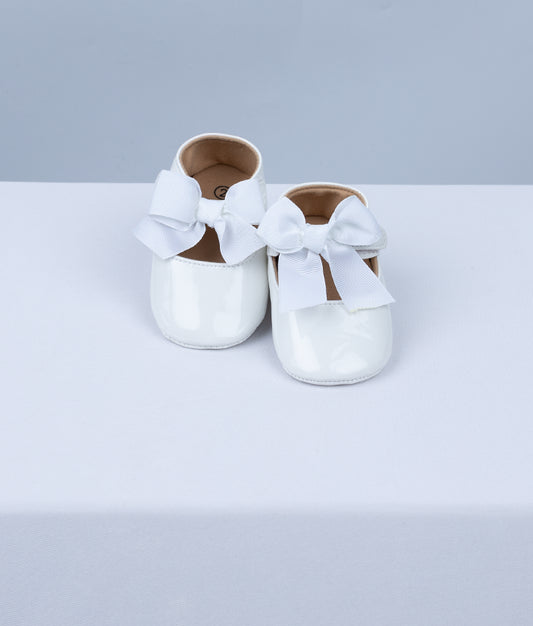 Stylish Shoes For Your Little One [B13]