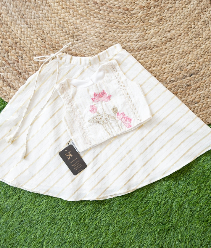 Off-White Floral Embroidery Cotton Top and Skirt for Baby Girls [5127]