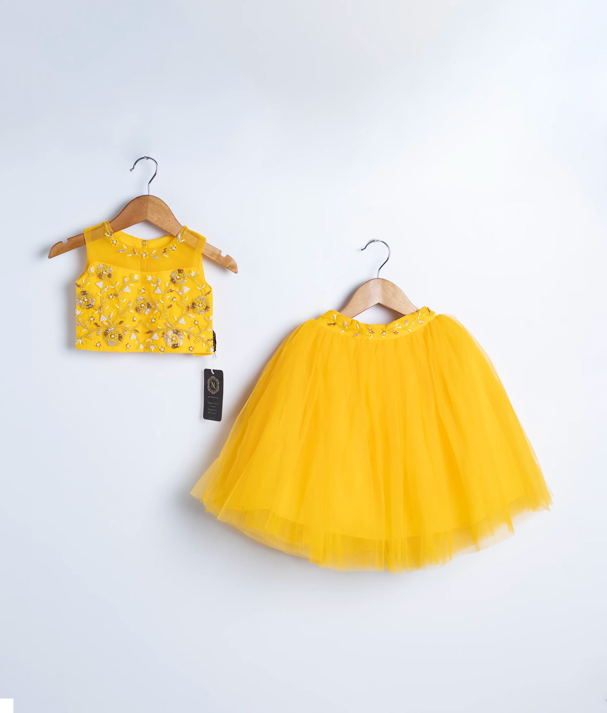 Two-piece yellow embroidered top and tulle skirt set for baby girls formal wear